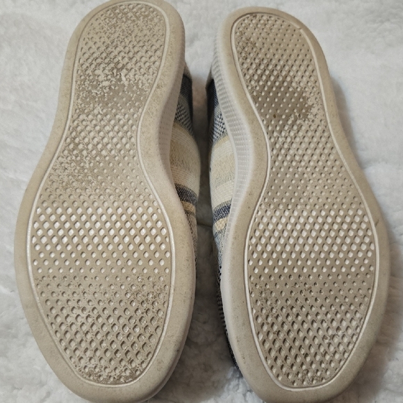 BOBS from Skechers Striped Flats - Cream and Black - Picture 5 of 8